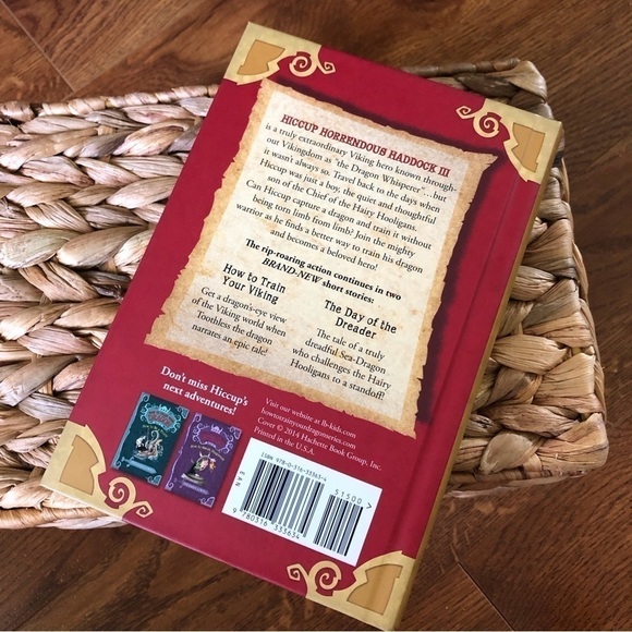 How to Train Your Dragon, book 1, special collector’s edition, hardcover book - Picture 3 of 7